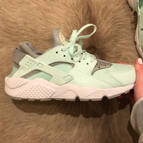 light blue huaraches